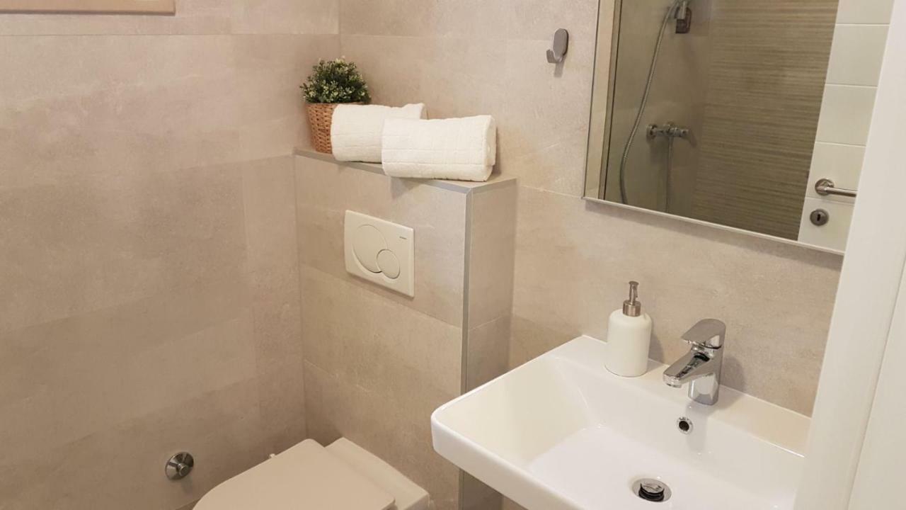 Apartmani Melanie Poreč Extérieur photo
